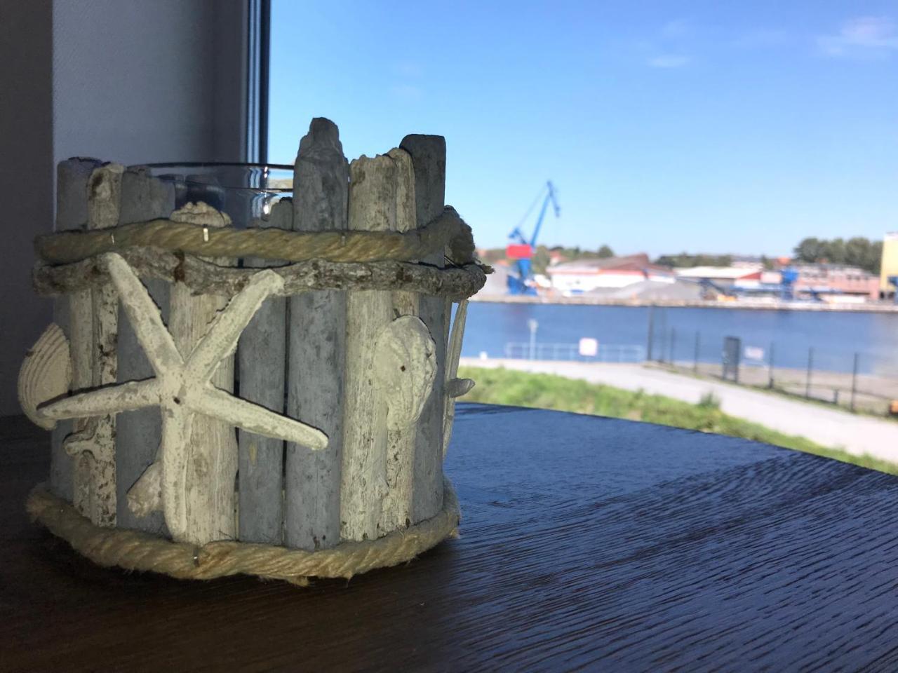 Kanal-Haus "Das Gaestehaus Direkt Am Nok" Osterrönfeld Buitenkant foto
